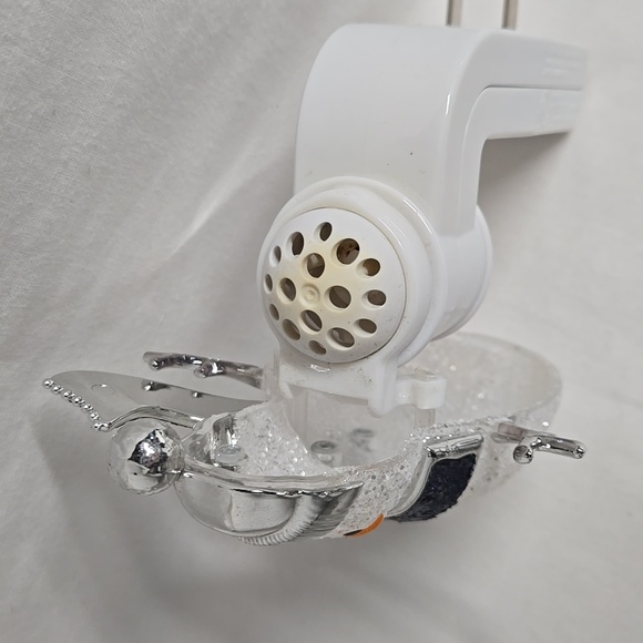 Bath & Body Works Wallflower Snowman  Plugin Diffuser Night Light Glitter CUTE - Picture 10 of 16